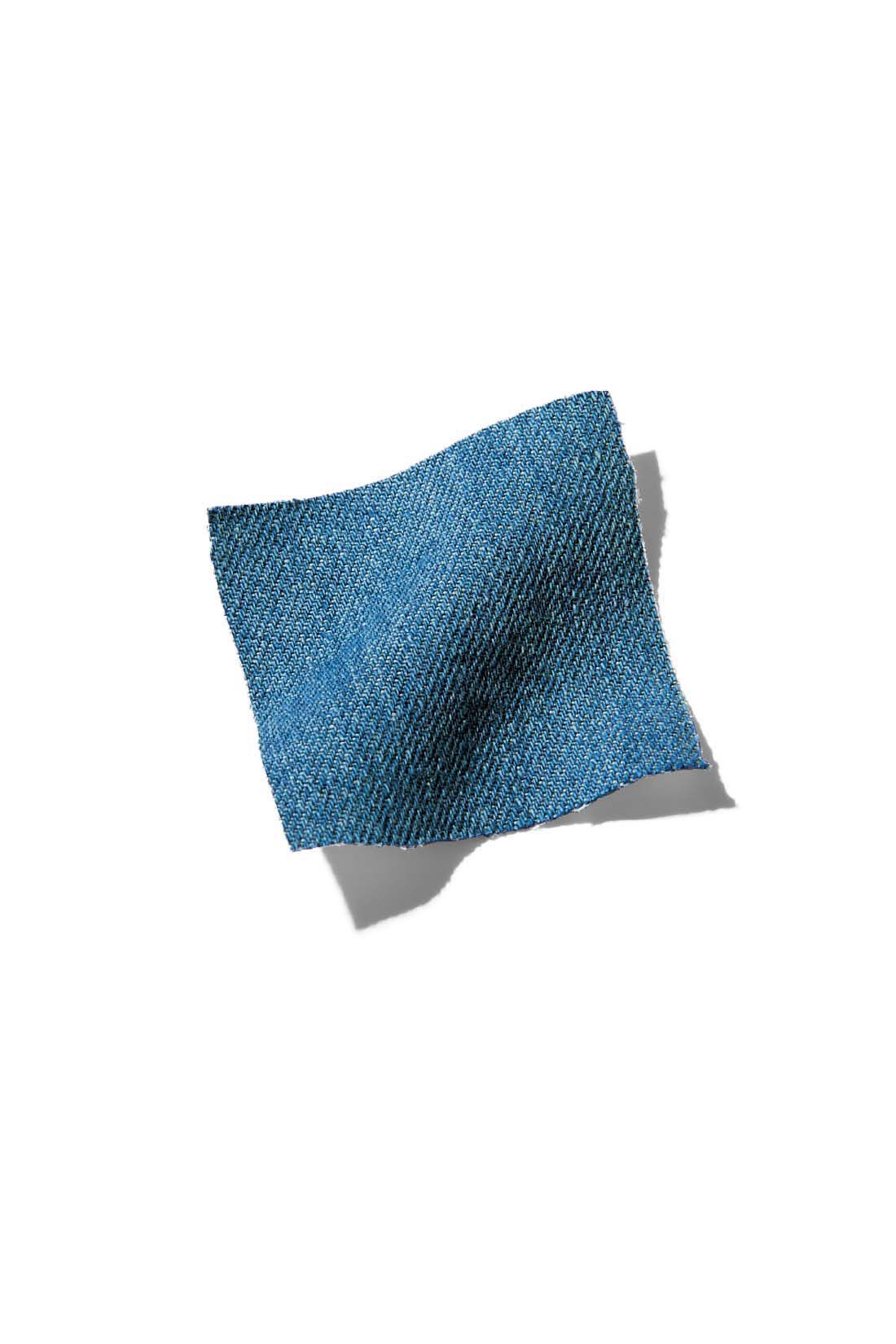 ג’קט‑חולצת ג’ינס