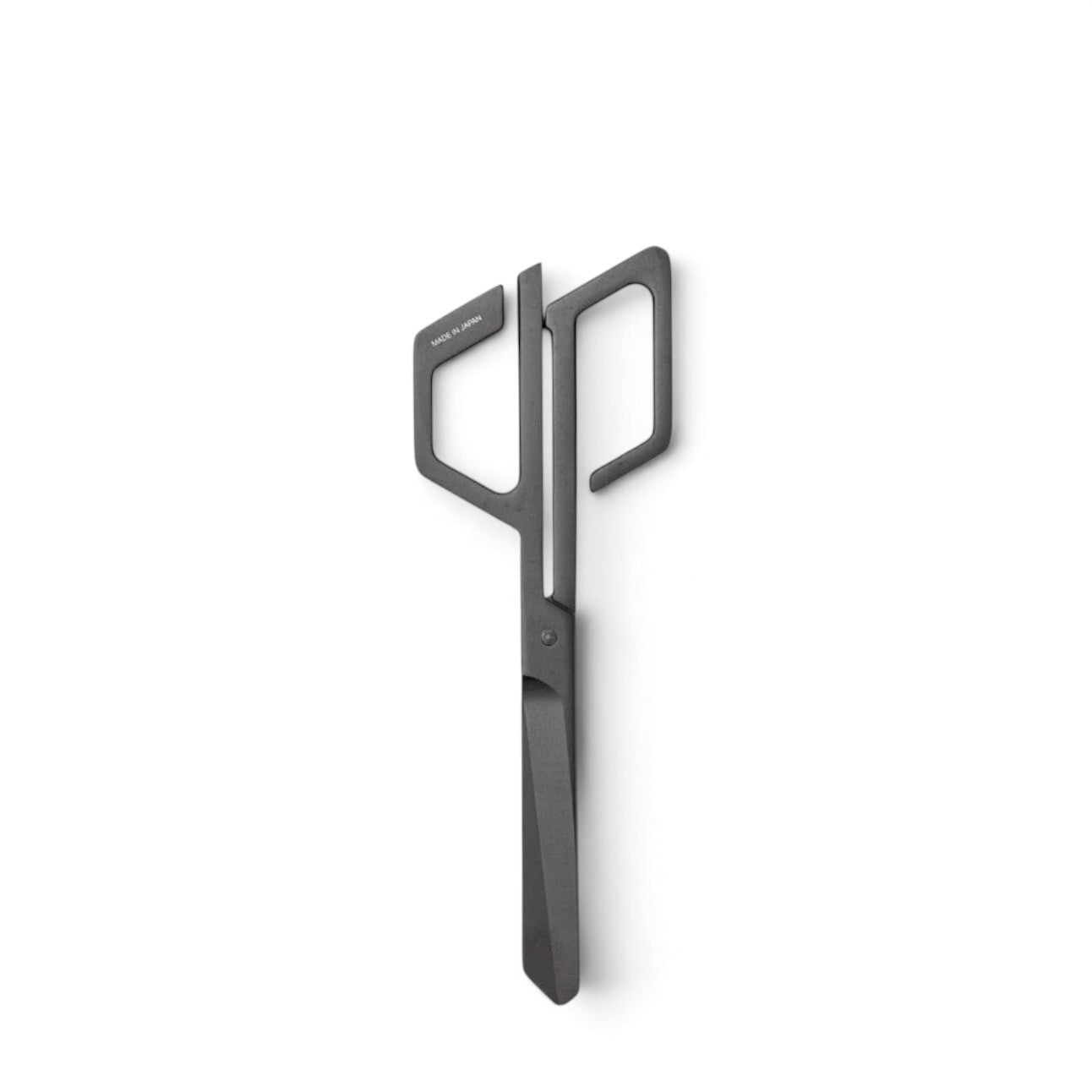 hibino CDT black stainless steel scissors with a minimalist design, handcrafted in Gifu, Japan.