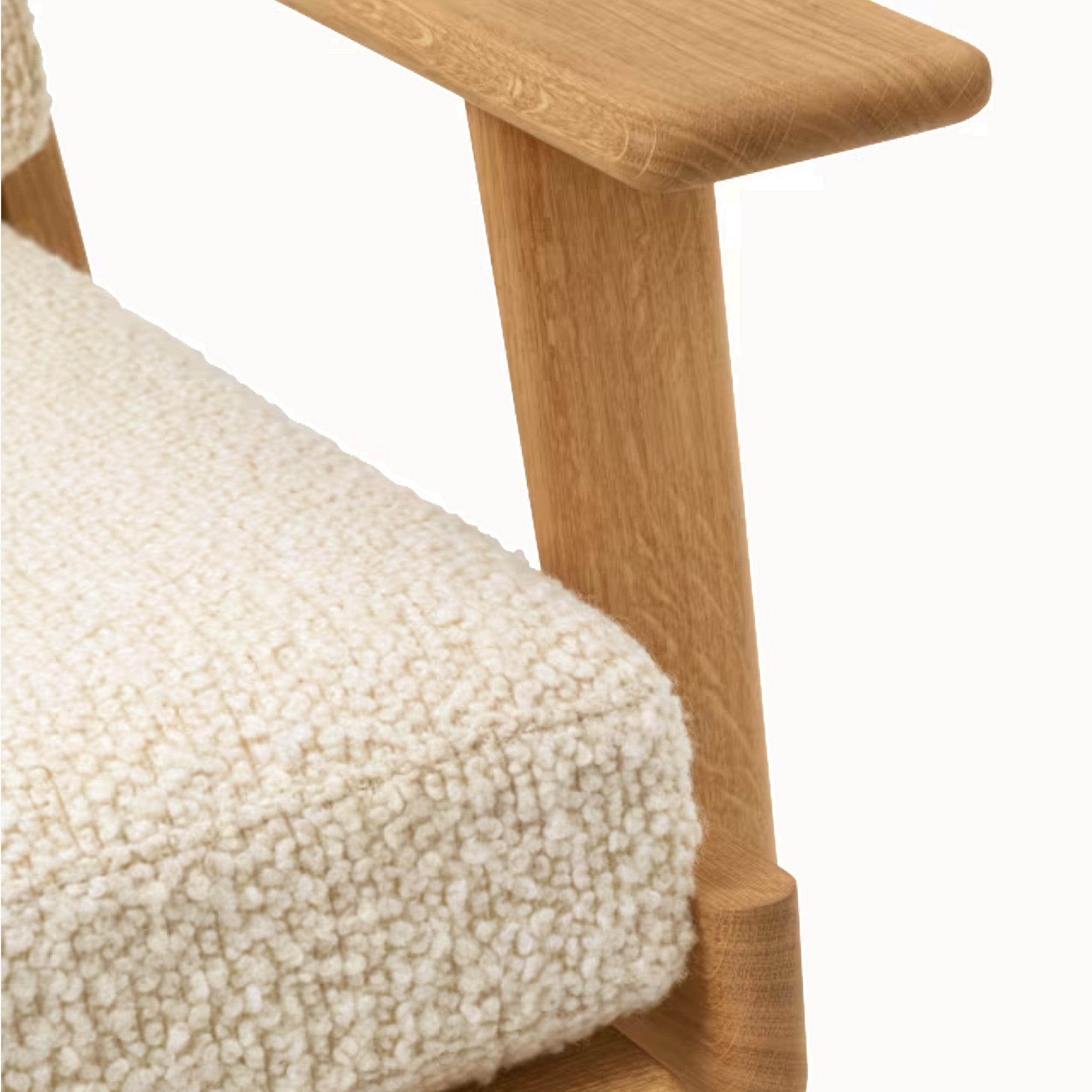 CH290 | Lounge Chair