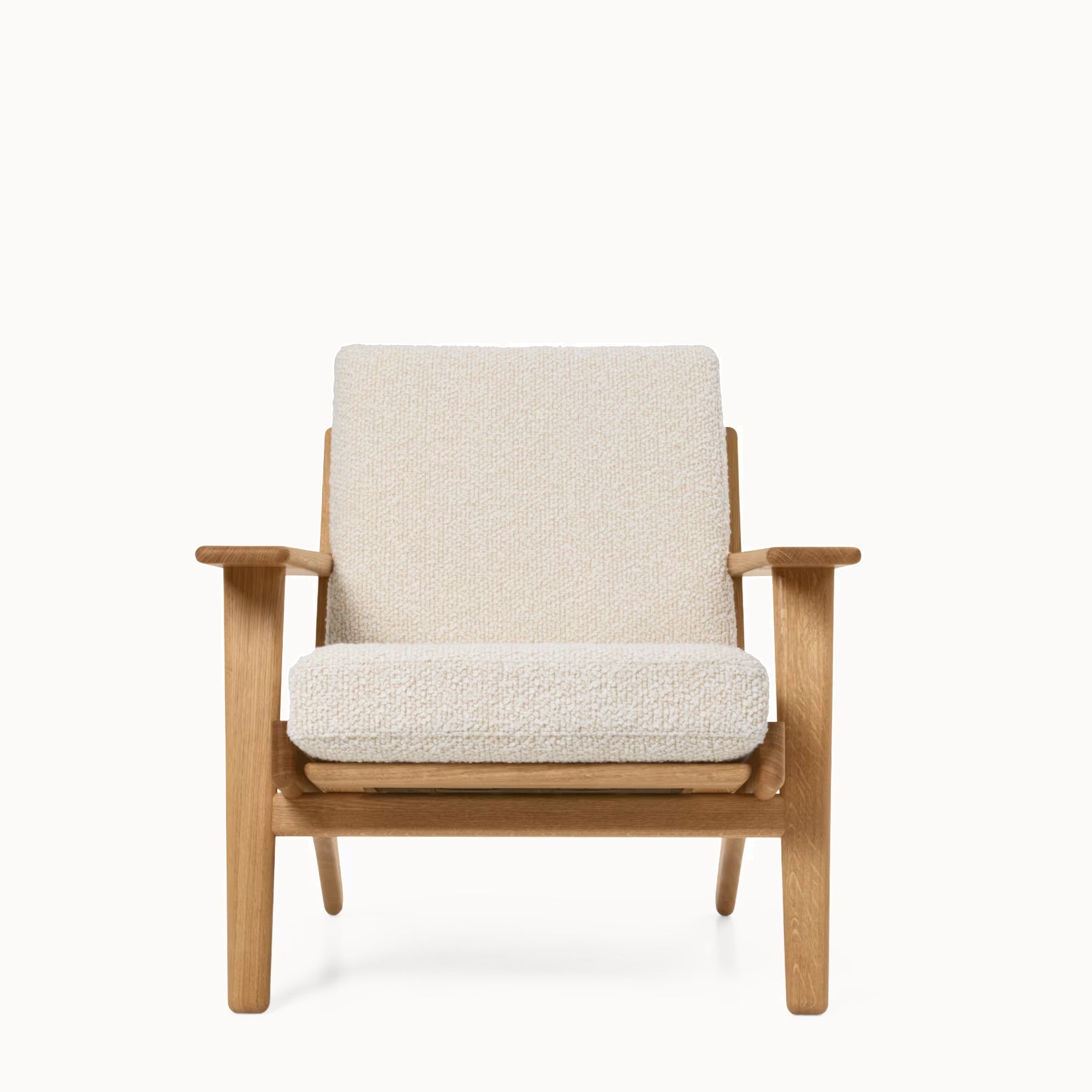CH290 | Lounge Chair
