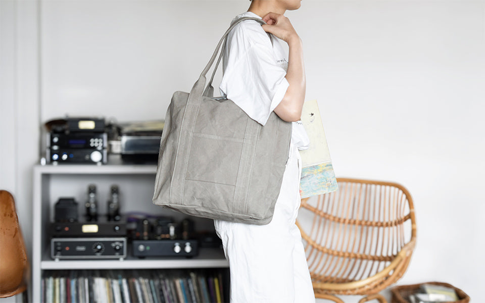 No.9 Kassa Tote Bag | אפור