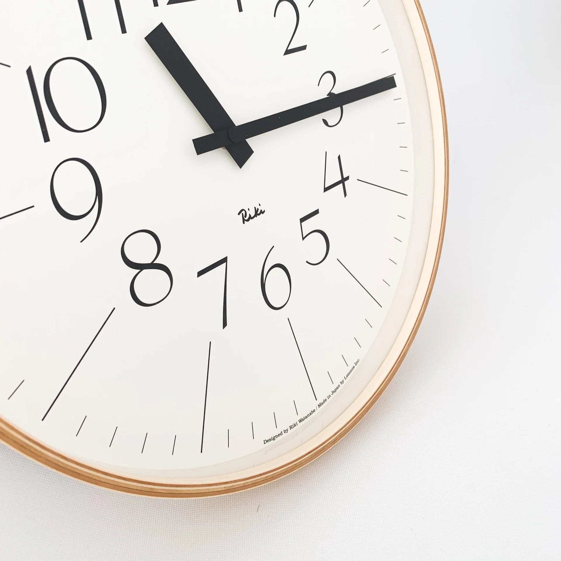 Heibi Clock Riki Clock | BERNHARD – hibino