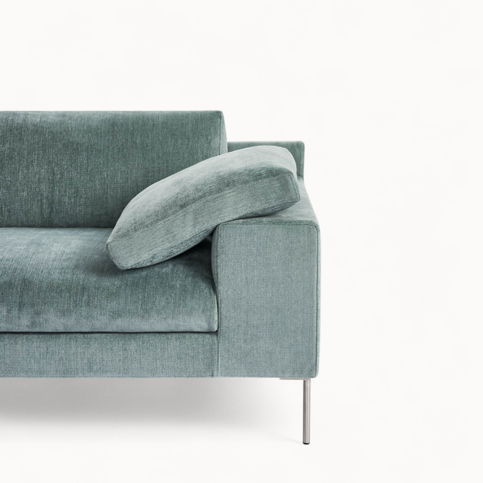 Shu Sofa