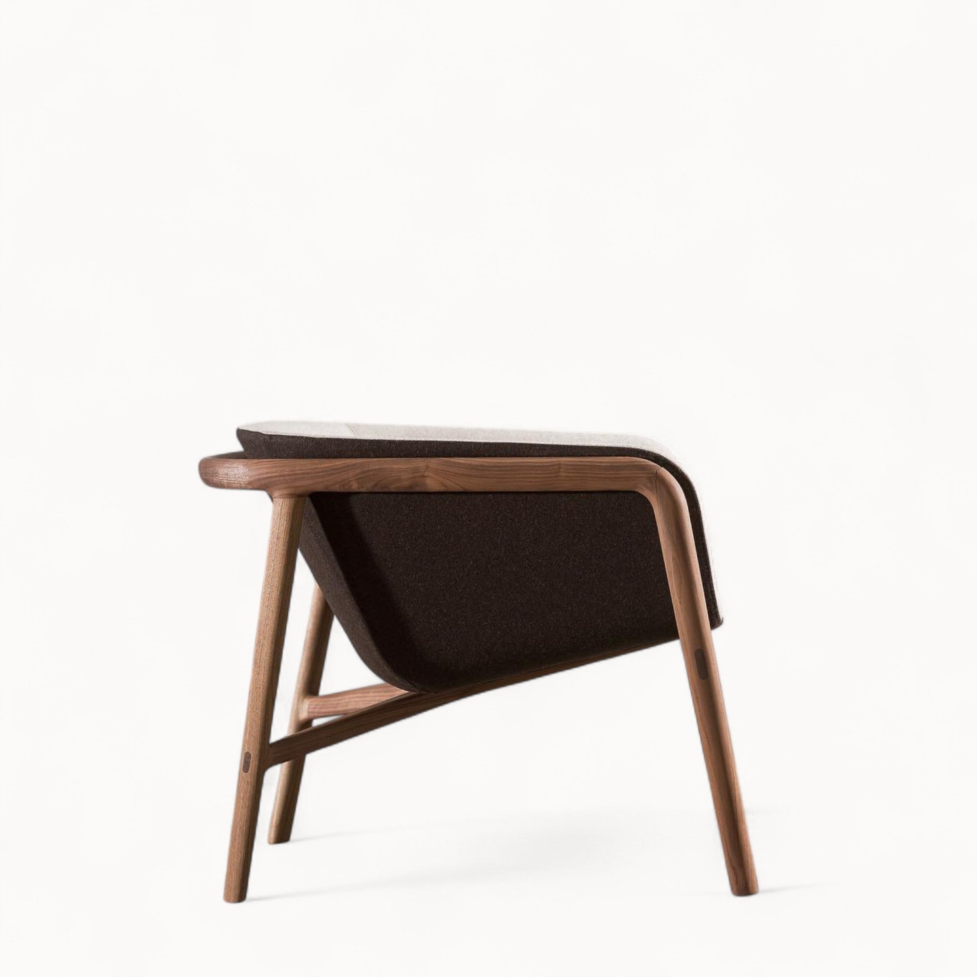 Golondrina Lounge Chair